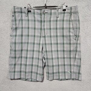 Tommy Bahama Men's Shorts Size 33 Plaid Green‎ Gray Gripper Waistband